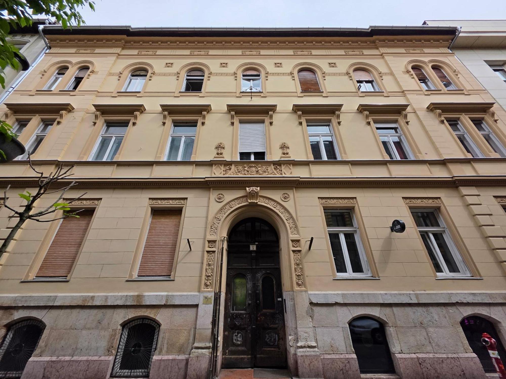 Artlovers' Flat - Kazinczy Street 布达佩斯 外观 照片